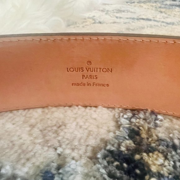 Louis Vuitton 40mm LV Belt 80 32 Black - EXCELLENT CONDITION! NO FLAWS! - Picture 3 of 6